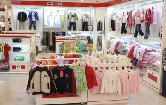 来宾店面装修风格确定。