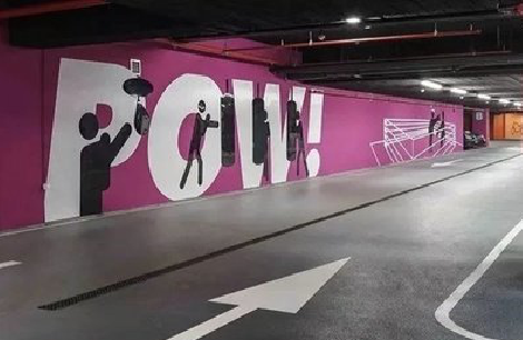 来宾墙绘设计师的选择是关键。